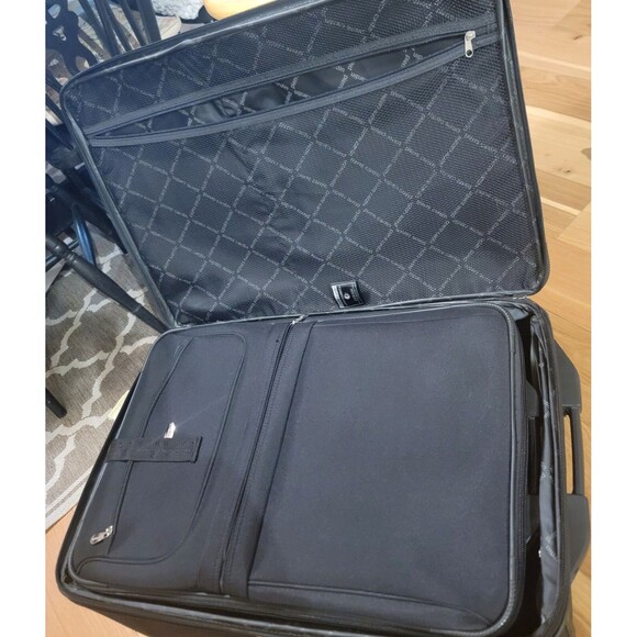 Luggage Set 3 cases MINT condition Pierre Cardin Premium Soft side Lightweight - Picture 13 of 16